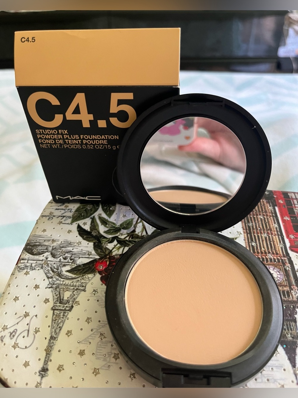 MAC Cosmetics Studio Fix Powder Plus Foundation C4.5 Light Beige